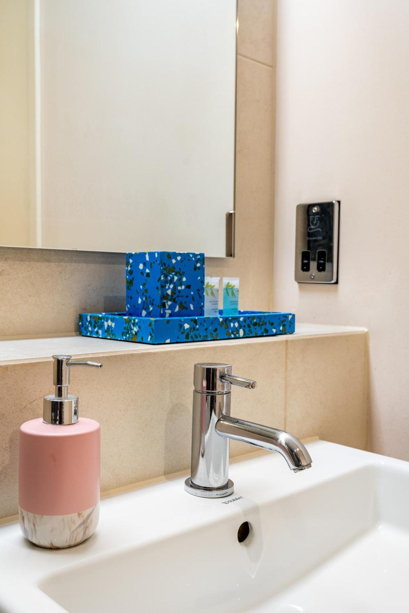Luxury Apartment In Notting Hill By Portobello Market Лондон Екстер'єр фото